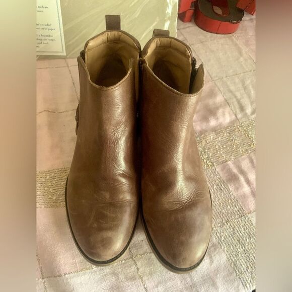 COPY - Franco Sarto Ankle booties - Picture 1 of 4